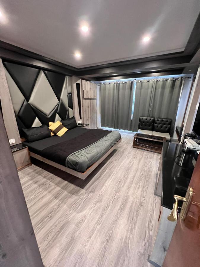 Hotel Victory At Mall Road شيملا المظهر الخارجي الصورة