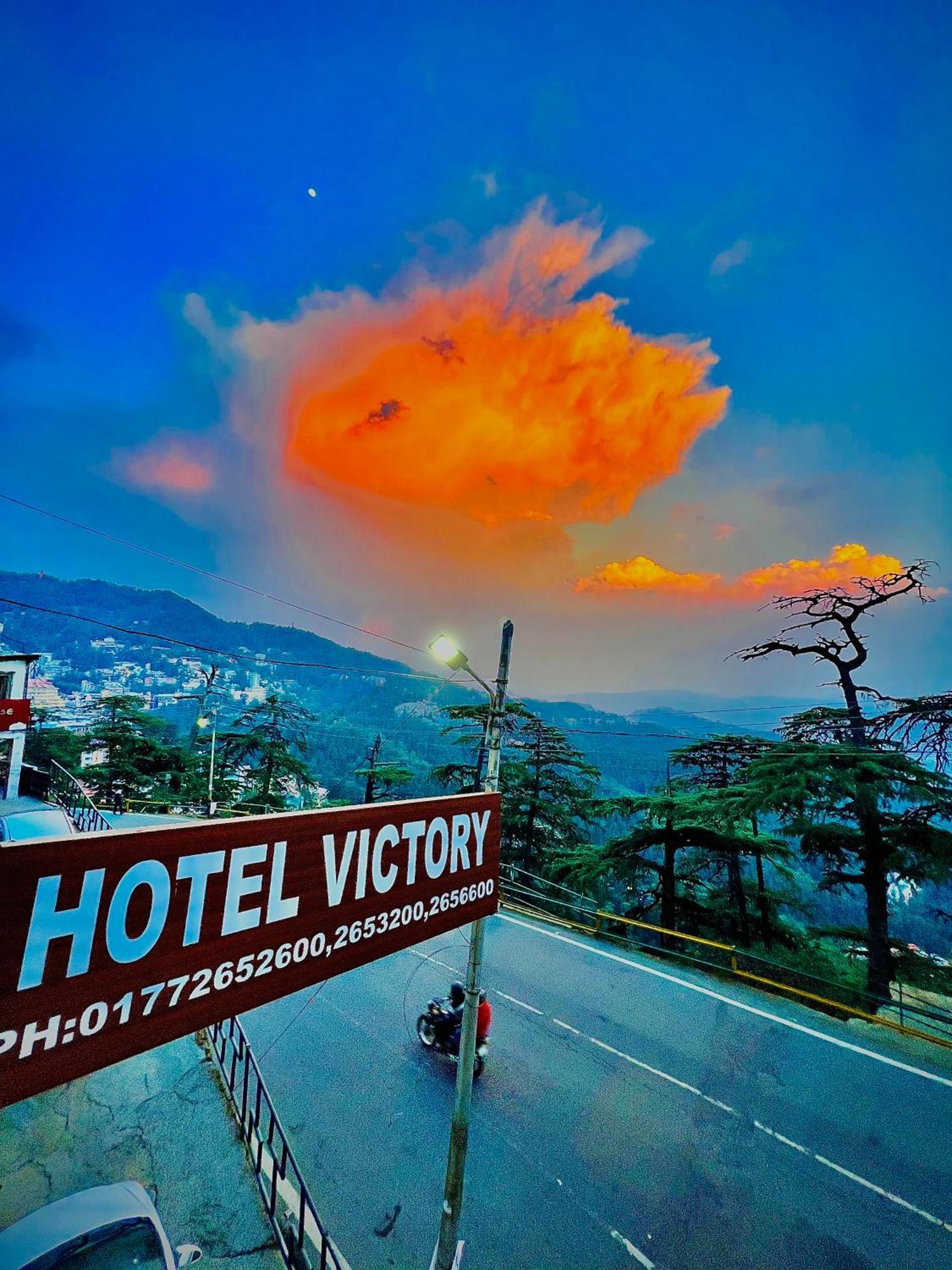 Hotel Victory At Mall Road شيملا المظهر الخارجي الصورة